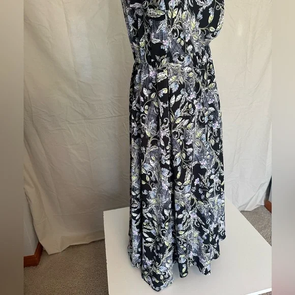 Torrid Black Floral Midi Dress fit & flare wrap size 1X white chartreuse v-neck - Picture 9 of 16